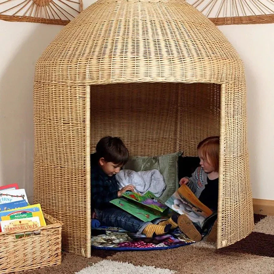 Cosy Indoor Wicker Hideout 28145-2