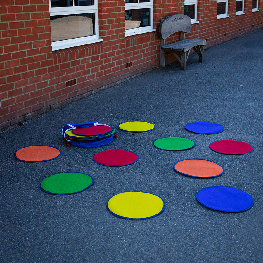 Kit For Kids Rainbow™ Circle Indoor/Outdoor Carpet Tiles with holdall - Pack of 30 BN0151 MM30020 8