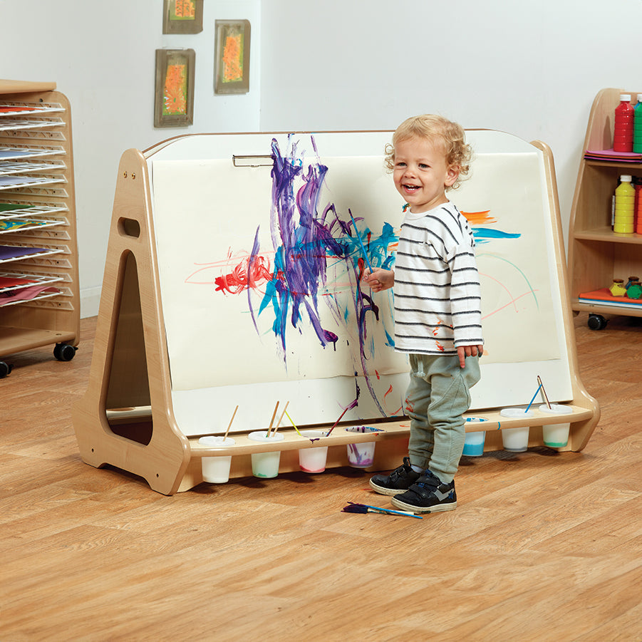 Double-sided 4 Station Easel (Chalkboard/Whiteboard)