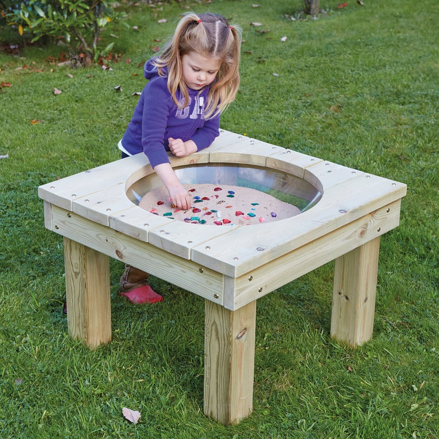 Discovery Table With Lid