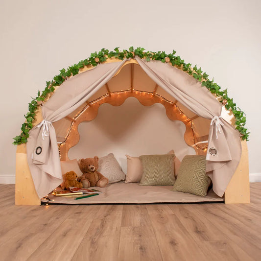 Play Pod & Canopy & 2 Sets Of Curtains 6 Scatter Cushions & Large Mat