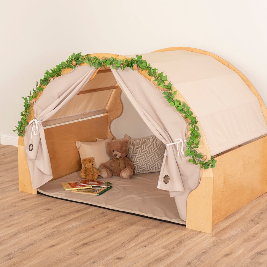 Play Pod & Canopy & 2 Sets Of Curtains 6 Scatter Cushions & Large Mat