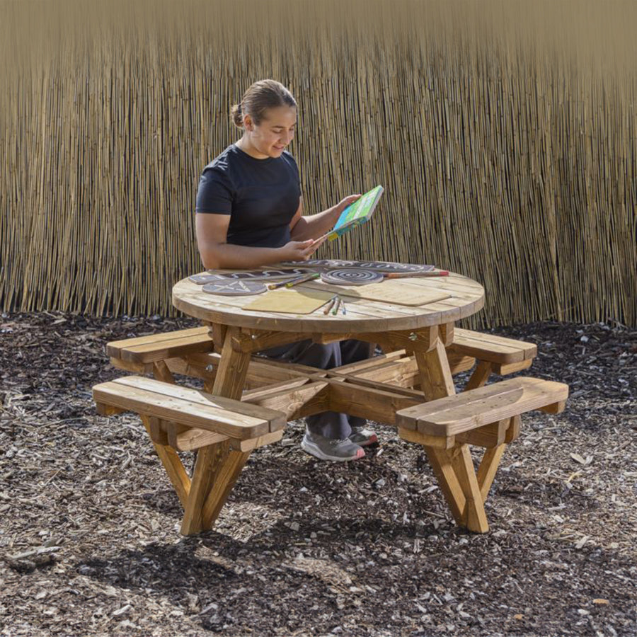 Round Picnic Bench for 8