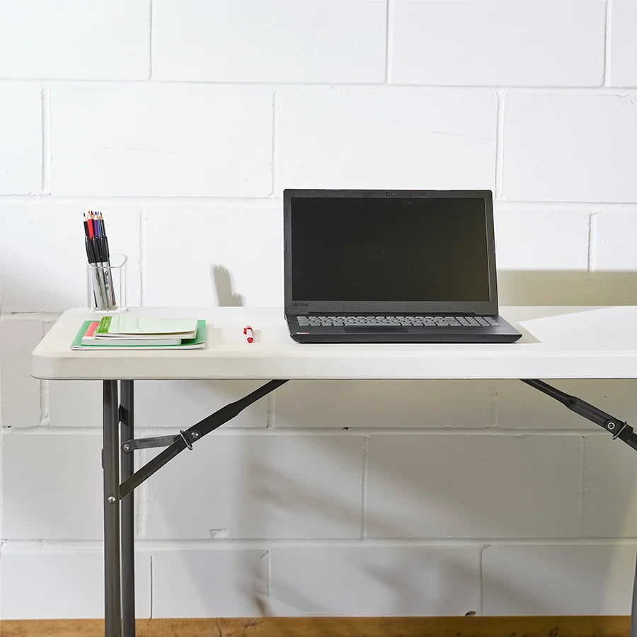Basics Poly Folding Fold-In-Half Table