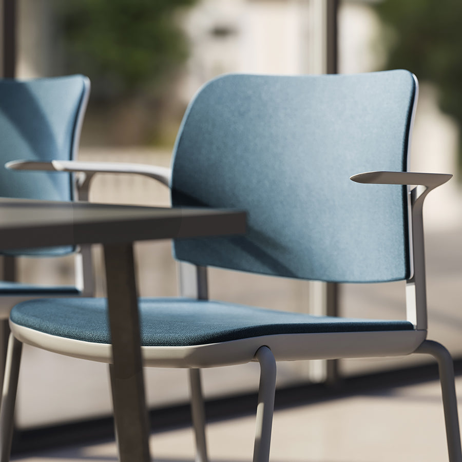 Ciao Stackable Chair