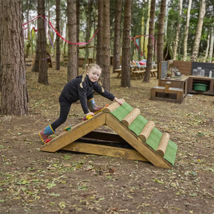 Cosy Mini Grass Climb Crescent 47310-1 4