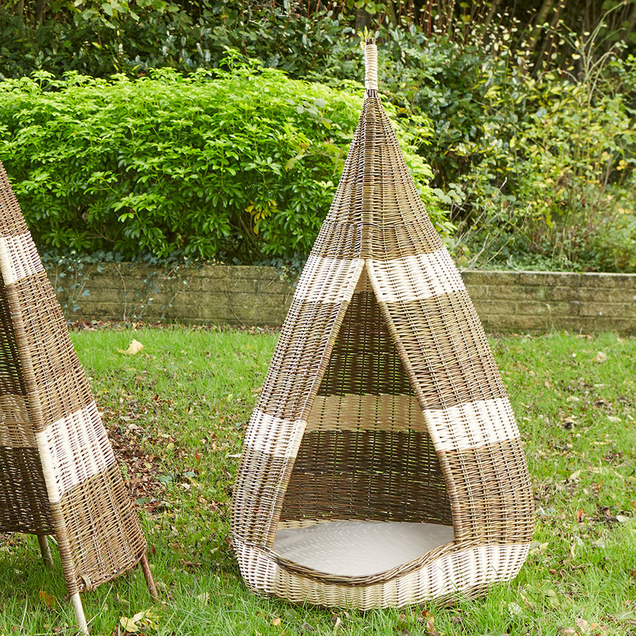 Cosy Stripy Wicker Two Tone Pod 34705-1 2