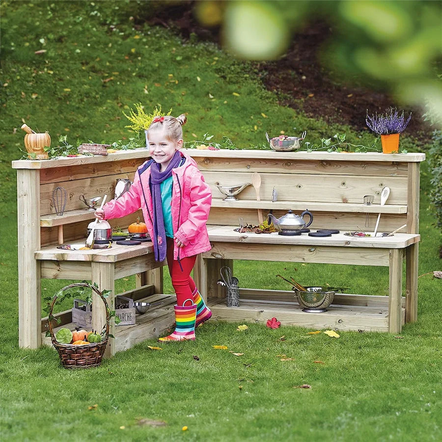 Corner Kitchen with Outdoor Maths Kit