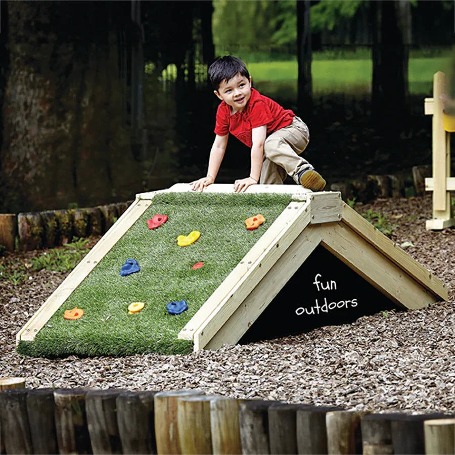 Outdoor Essentials Kit (9 activities)