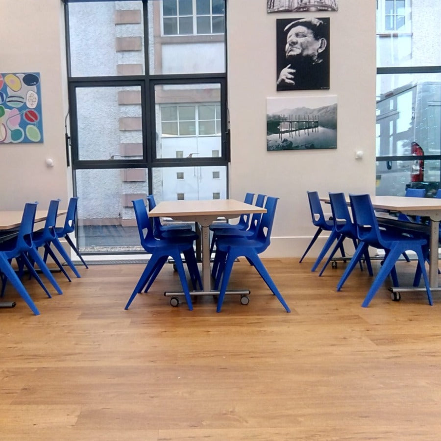 En One Chair One Piece Poly Royal Blue Lifestyle Image 1