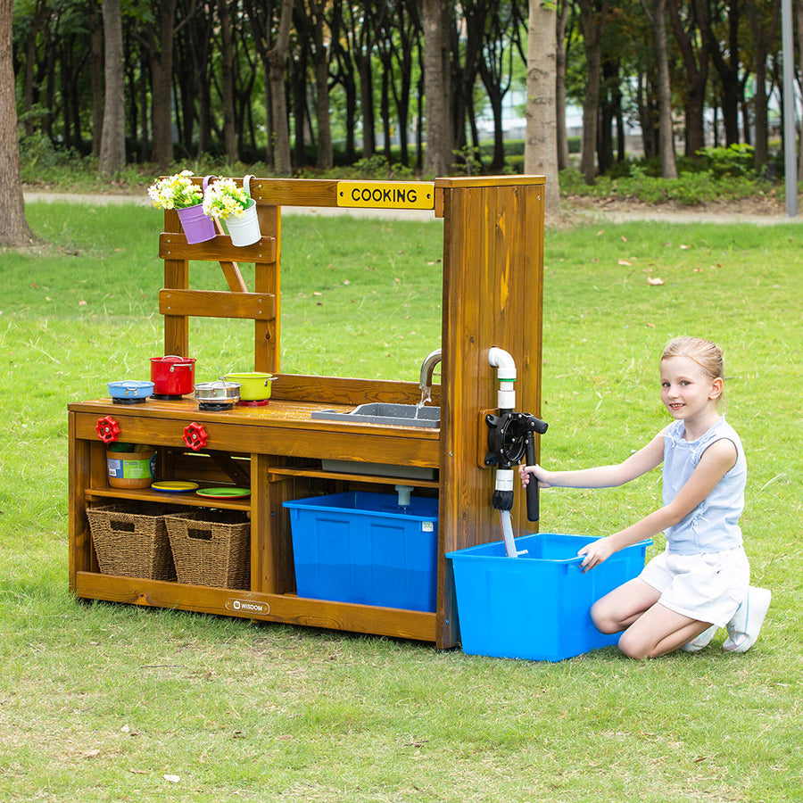 Outdoor Play Kitchen (With Pump)