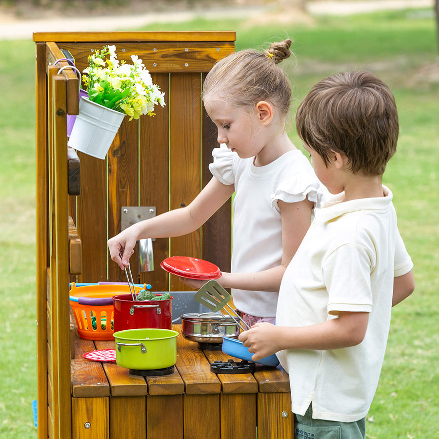Outdoor Play Kitchen (With Pump)