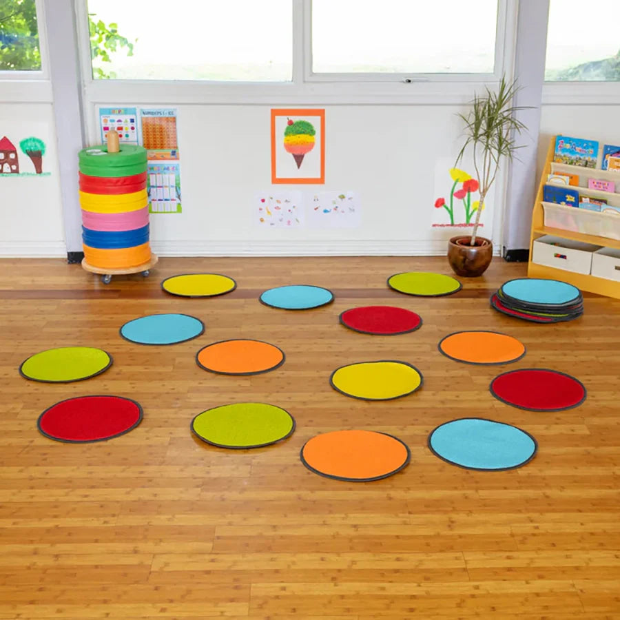 Kit For Kids Rainbow™ Circle Indoor/Outdoor Carpet Tiles with holdall - Pack of 30 BN0151 MM30020 3