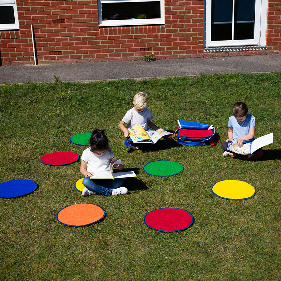 Kit For Kids Rainbow™ Circle Indoor/Outdoor Carpet Tiles with holdall - Pack of 30 BN0151 MM30020 5