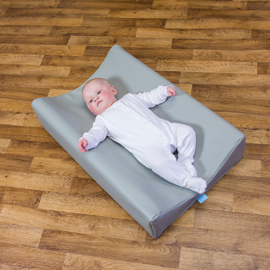 Snoozeland® Changing Mat (3 Pack) grey lifestyle 1