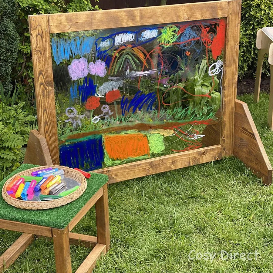 Freestander Perspex Painter